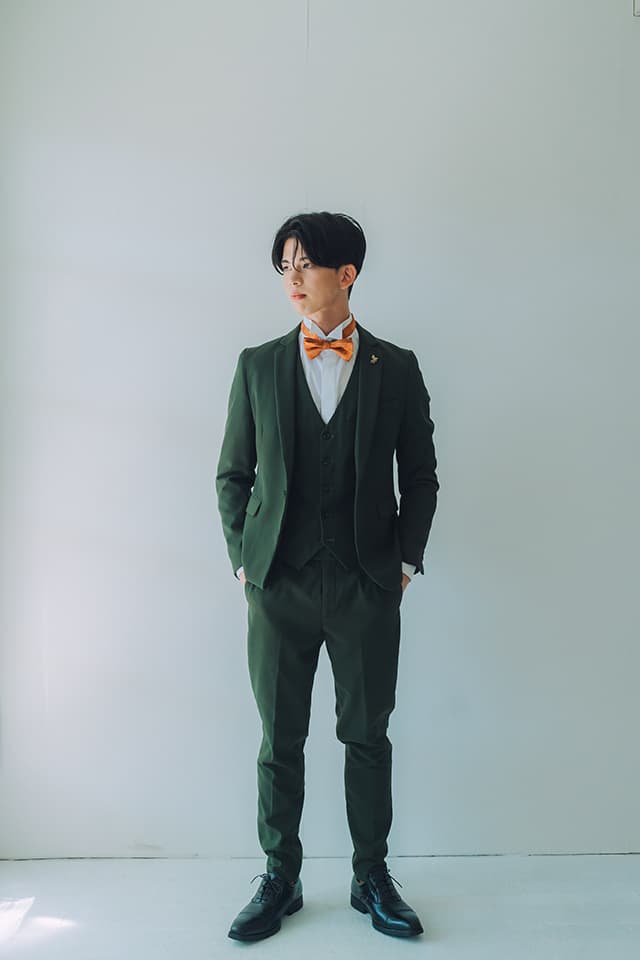 新郎タキシード